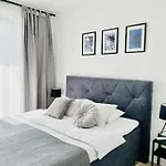 Ljupka - - With Private Free Parking Appartement *