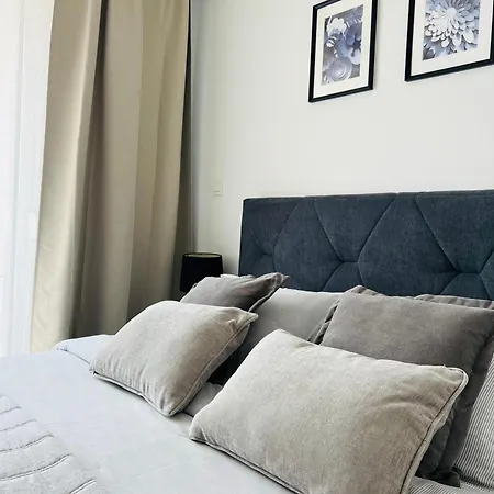 公寓 Ljupka - - With Private Free Parking 扎达尔