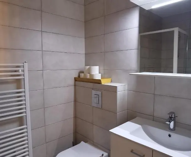 Ljupka - - With Private Free Parking *