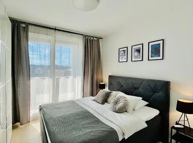 公寓 Ljupka - - With Private Free Parking