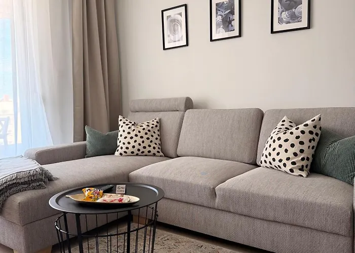 Ljupka - - With Private Free Parking Apartament *