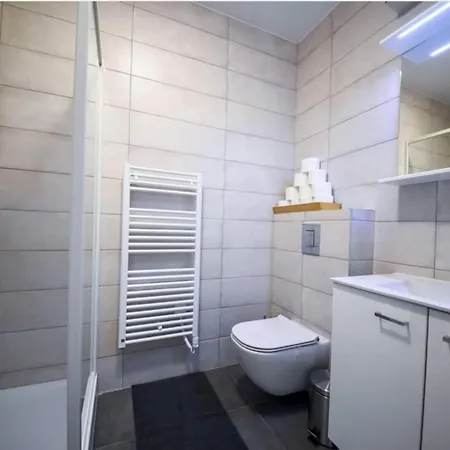 Διαμέρισμα Ljupka - - With Private Free Parking *