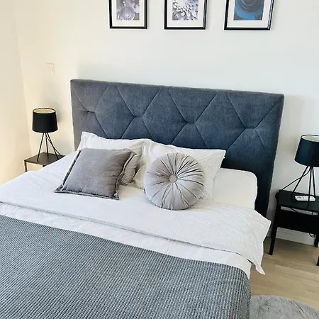 Διαμέρισμα Ljupka - - With Private Free Parking *