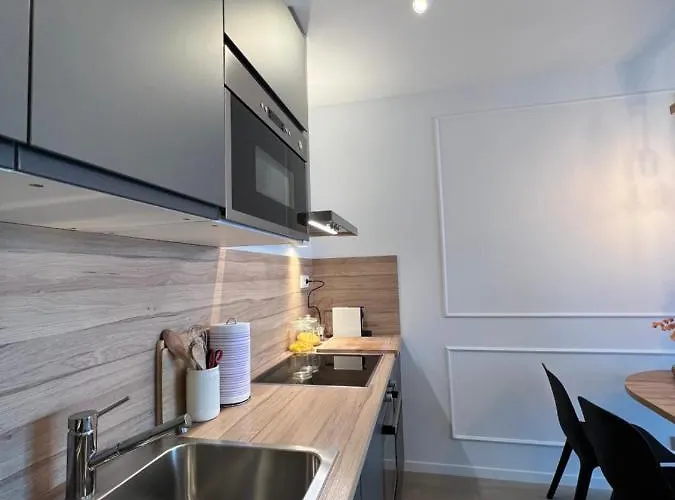 Ljupka - - With Private Free Parking