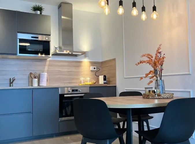 Ljupka - - With Private Free Parking *